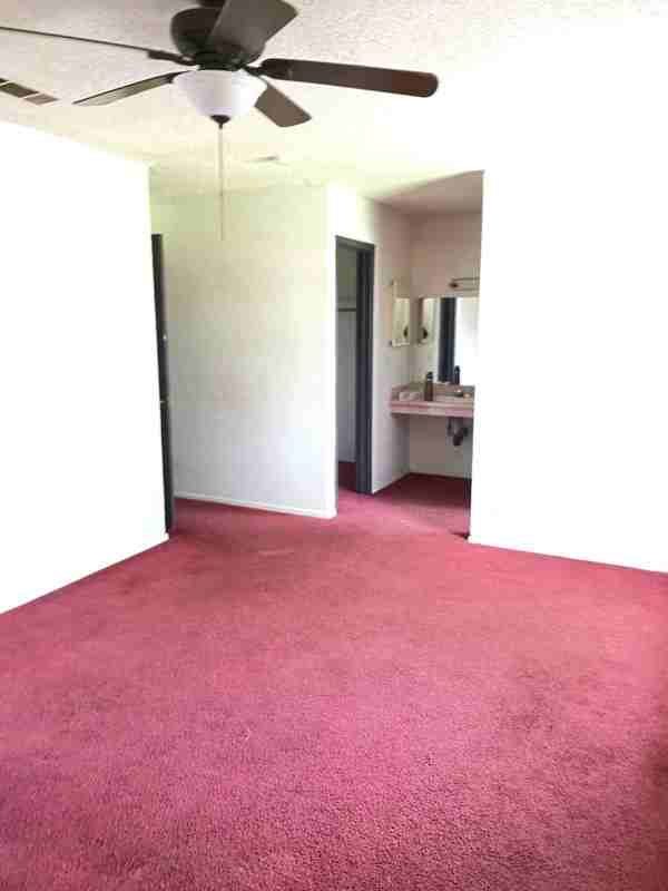 2726 N Saint Augustine Dr - Photo 2 of 6