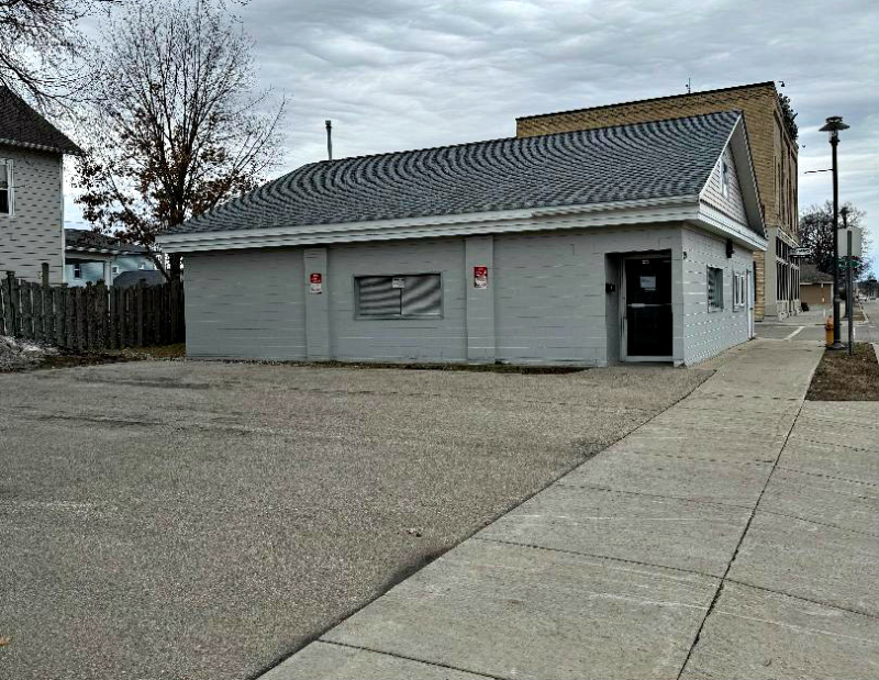 1329 Main St #1 - Photo 2 of 12