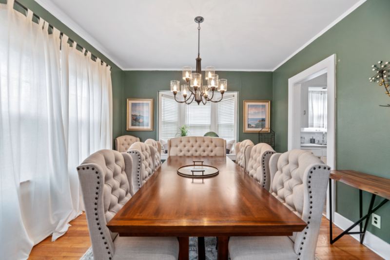 425 N Bluff Ave - Photo 4 of 34