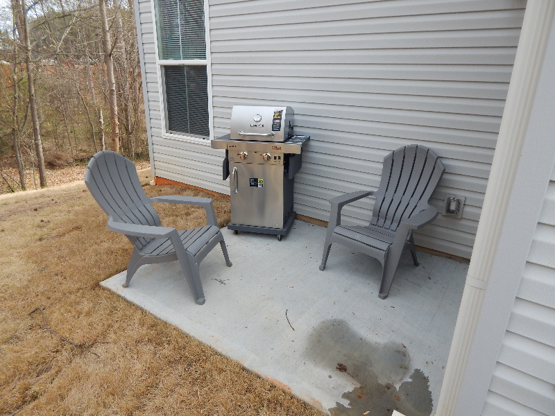 233 Marshland Ln - Photo 3 of 27