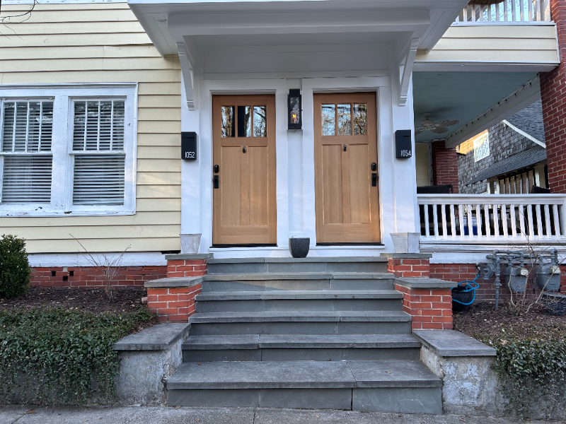 1052 Rosedale Dr Ne - Photo 2 of 12