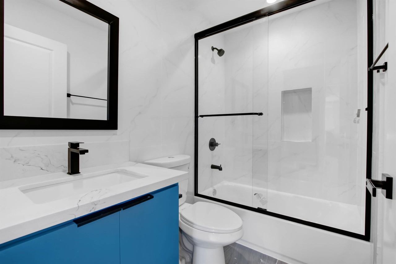3502 E 7th St #3502E7thST - Photo 6 of 19