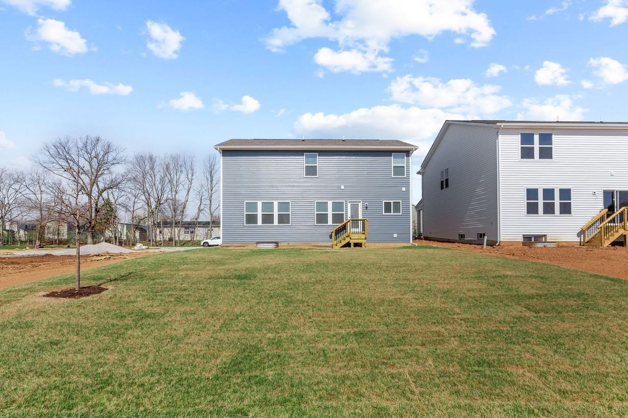 126 Cardow Dr - Photo 5 of 32