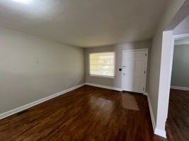 featured image of 208 Reynolds St Ne