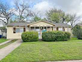3827 Texas Dr  