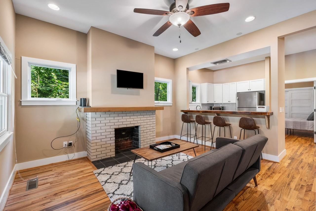 1709A Cullom St S - Photo 4 of 16