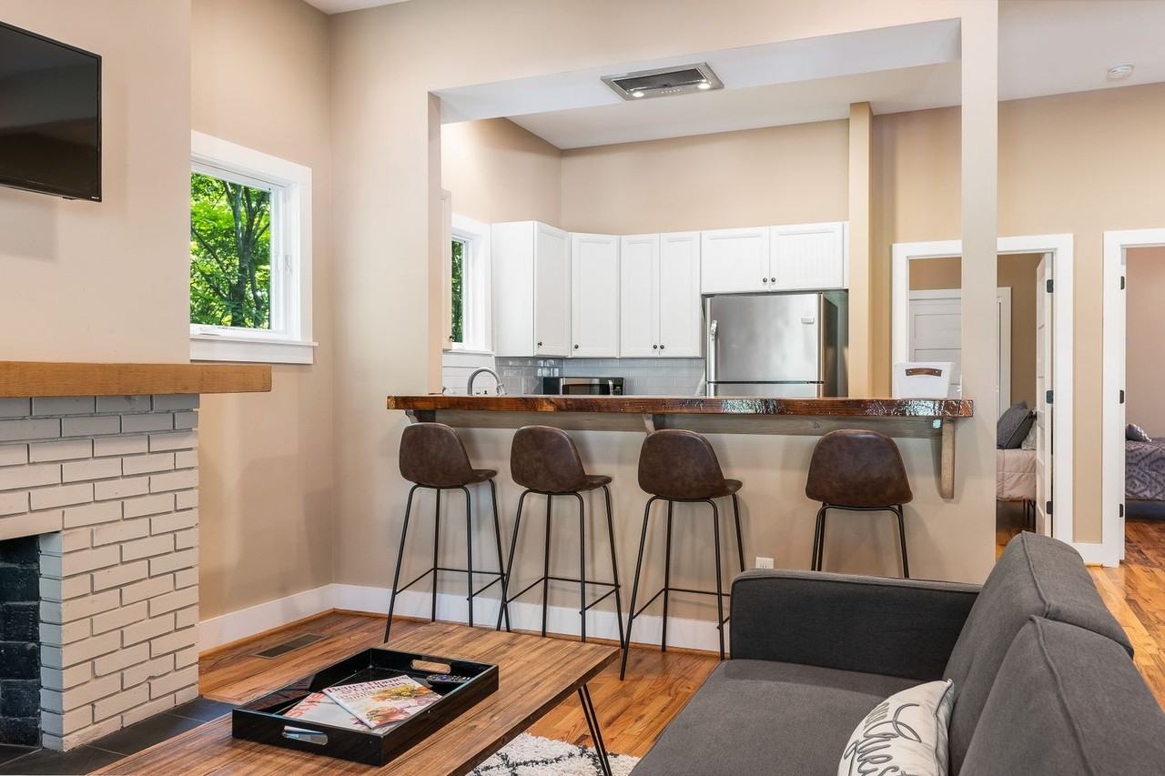 1709A Cullom St S - Photo 5 of 16