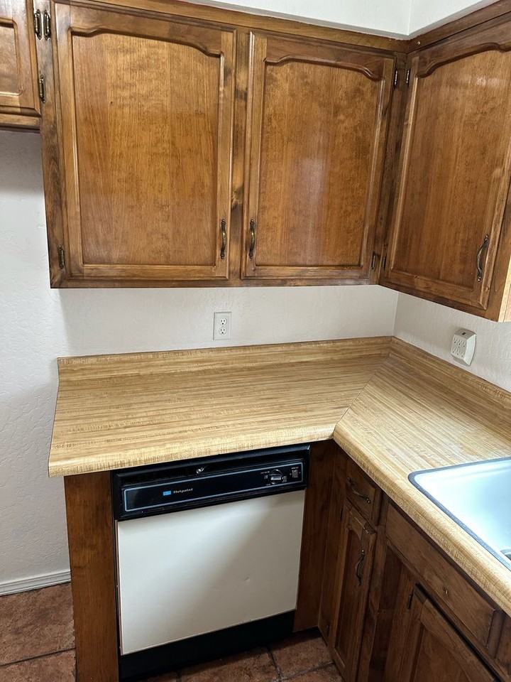 4120 W Iris Ave - Photo 4 of 16