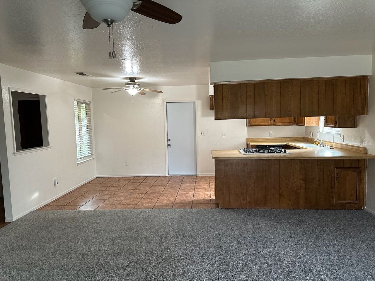 4120 W Iris Ave - Photo 6 of 16