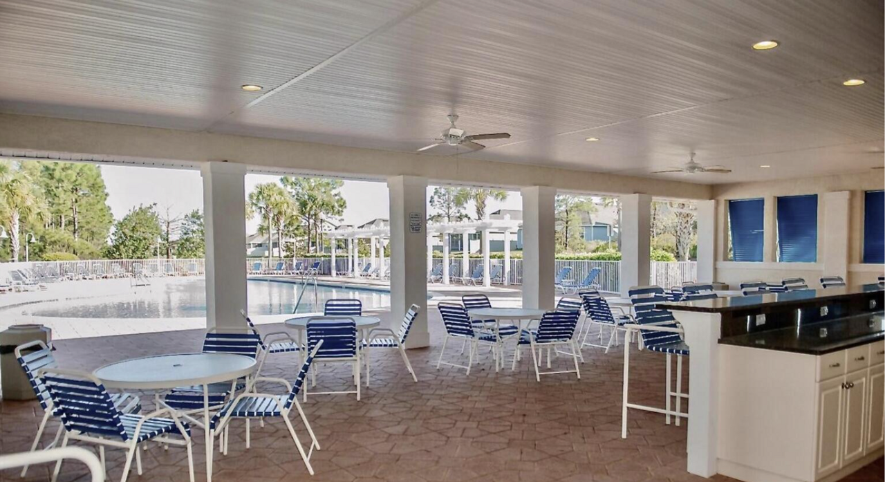 313 Sand Oak Blvd - Photo 3 of 37