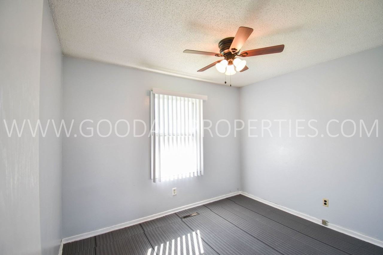 3425 Merle Hay Rd - Photo 7 of 15