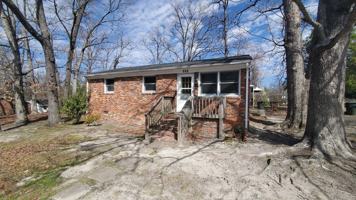 featured image of 703 Bluford St