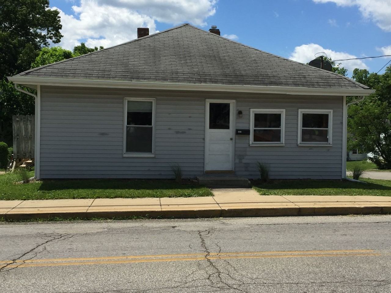 1017 West 11th Street