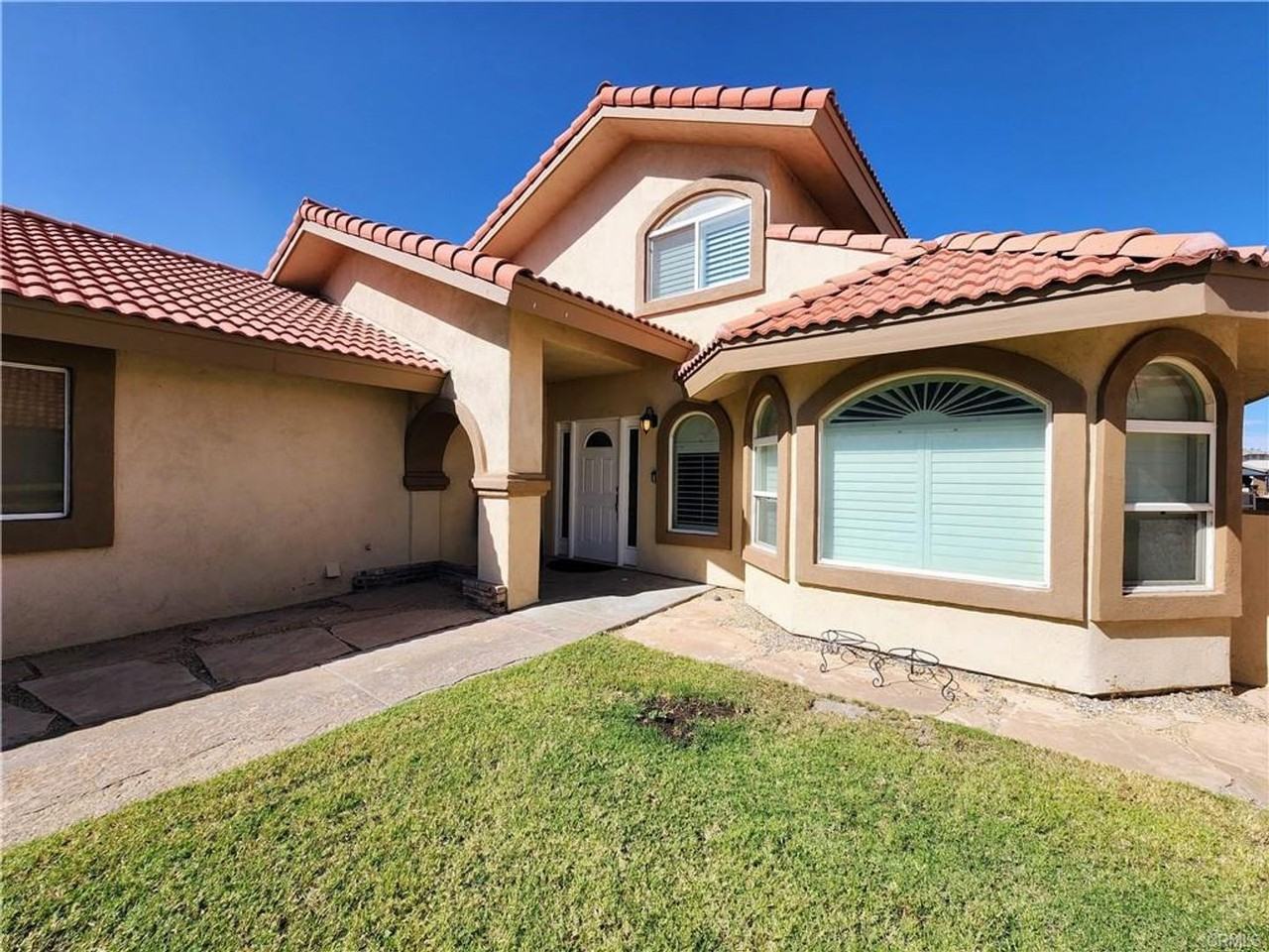 14512 Mast Ln - Photo 2 of 19