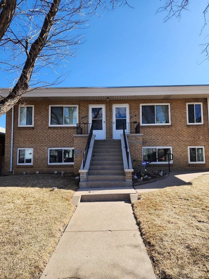 Acoma Apartments In Overland, Denver, CO 80223 - Zumper