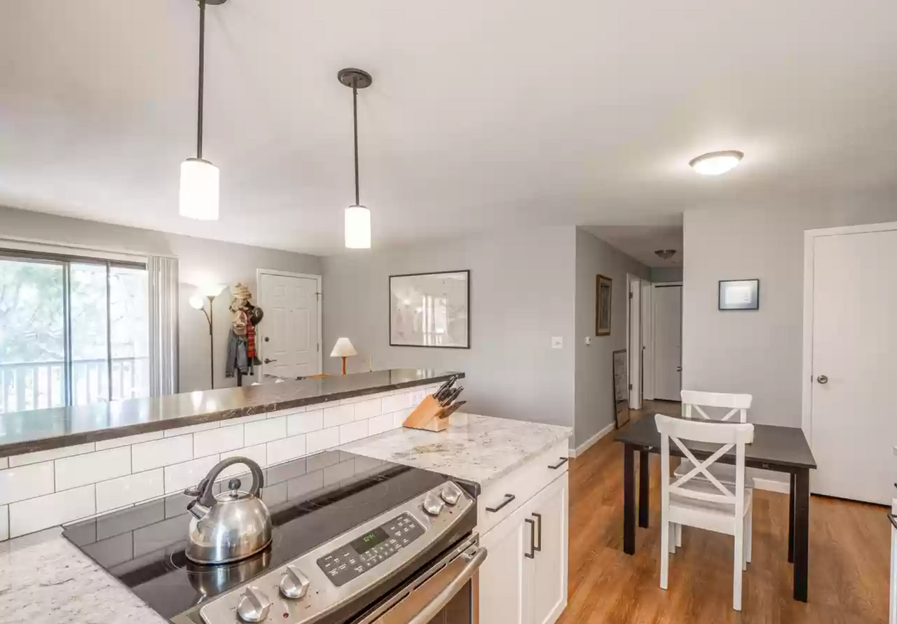 665 Manhattan Dr #201 - Photo 5 of 15