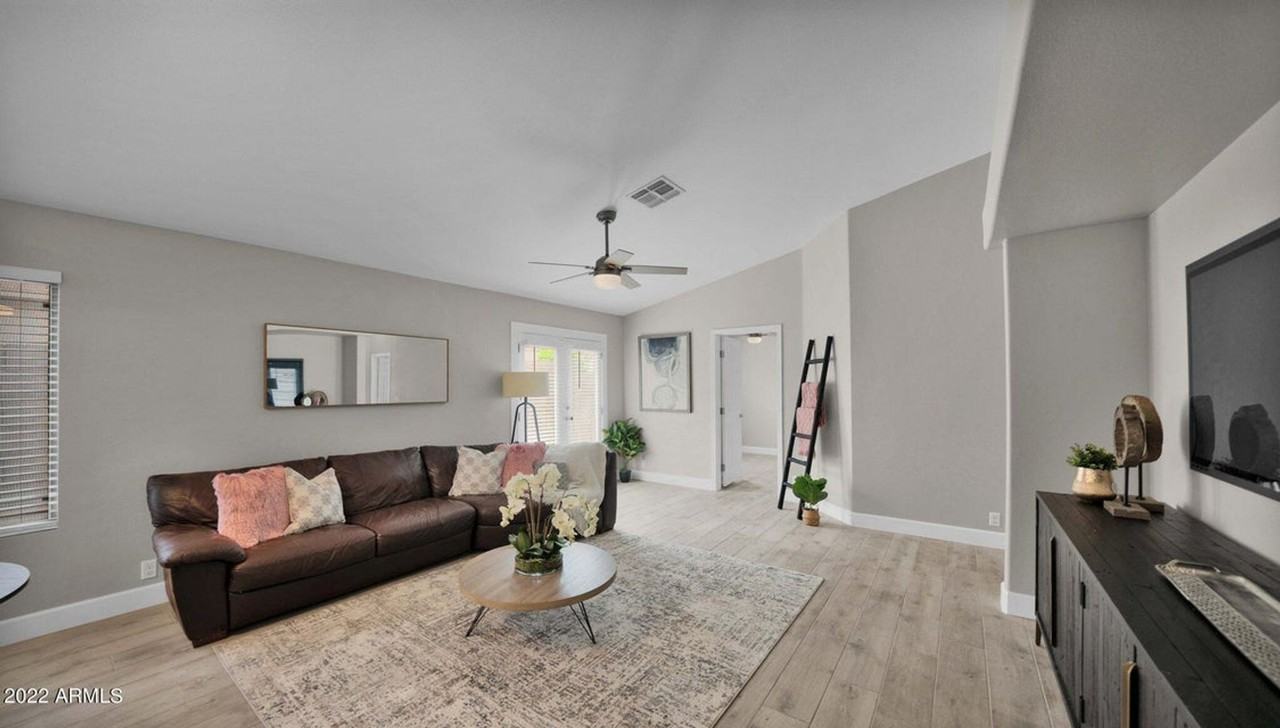 15442 N 86th Ln - Photo 5 of 19