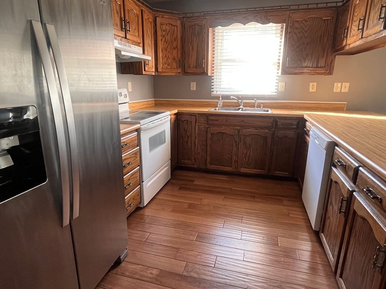 12 Flick Dr - Photo 6 of 16