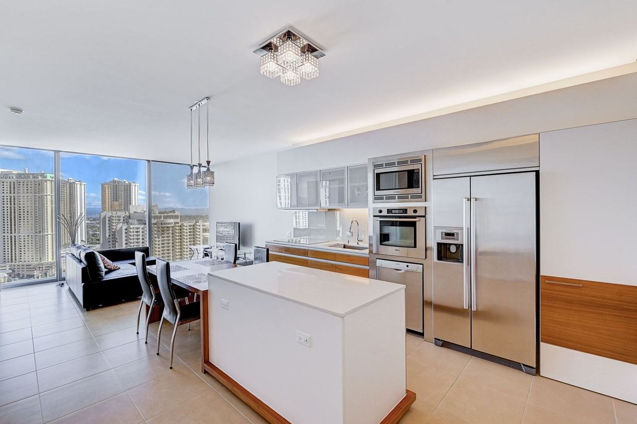 3722 Las Vegas Blvd S #1704