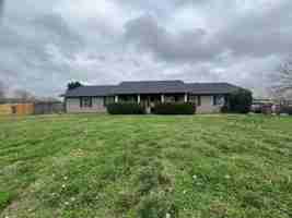 featured image of 1403 Broadview Cir