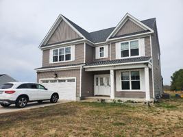 featured image of 102 Stedman Ln W