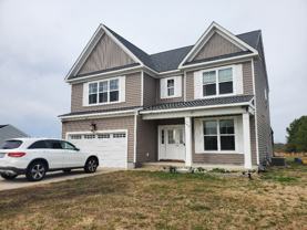 102 Stedman Ln W - Photo 1 of 1