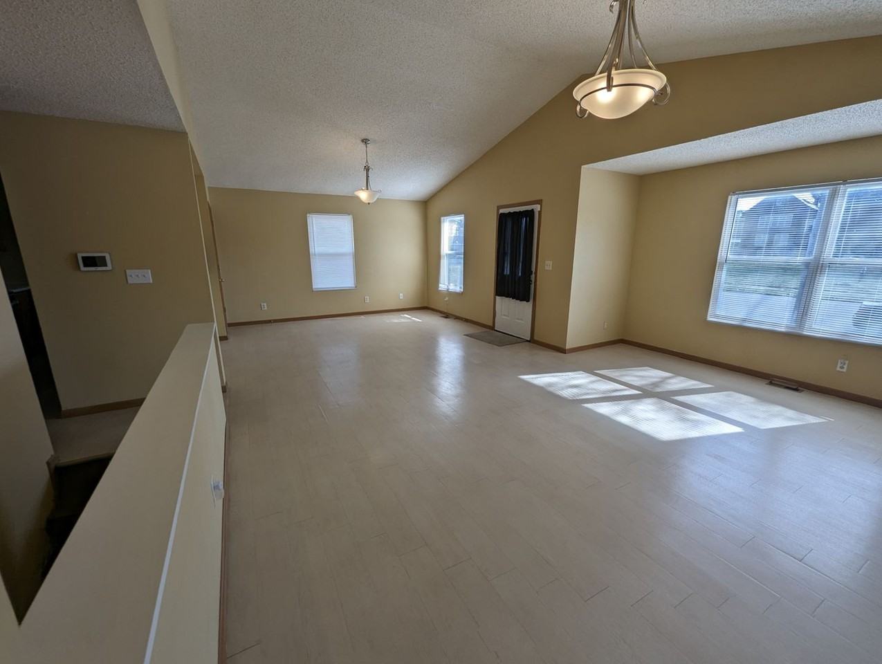 4241 W Maffitt Ave - Photo 3 of 21