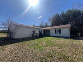 featured image of 820 Sharpe Rd