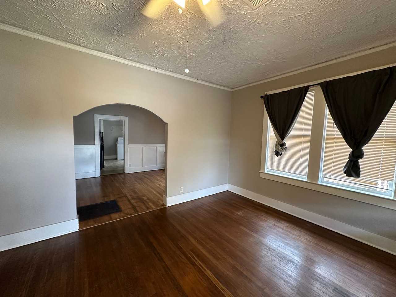 Wallace Yancey Duplex - Photo 2 of 12