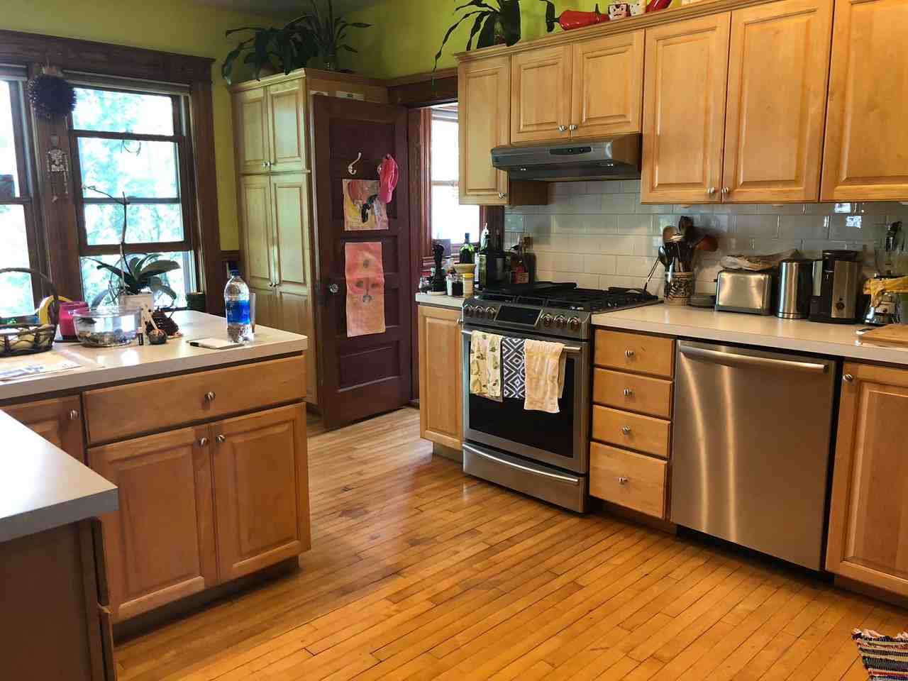 6 Prospect St W - Photo 2 of 10