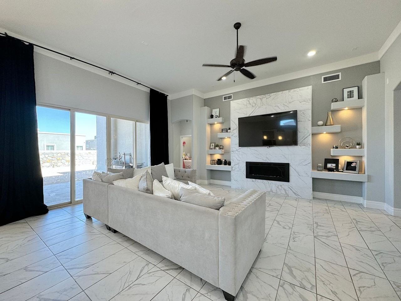 14701 Tierra Mirage Ave - Photo 7 of 29