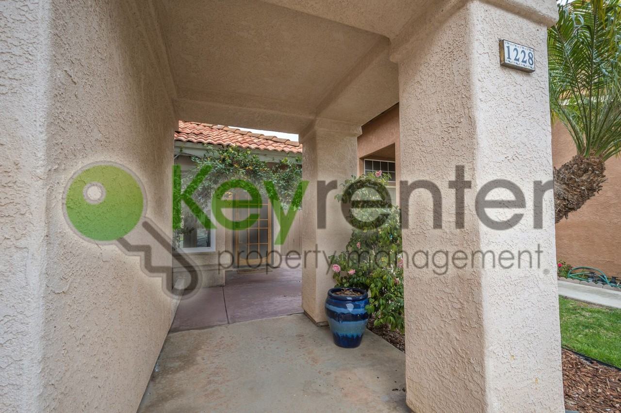 1228 Corte Dulce - Photo 2 of 22