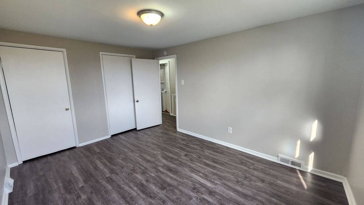 119 E Laughead Ave - Photo 5 of 16