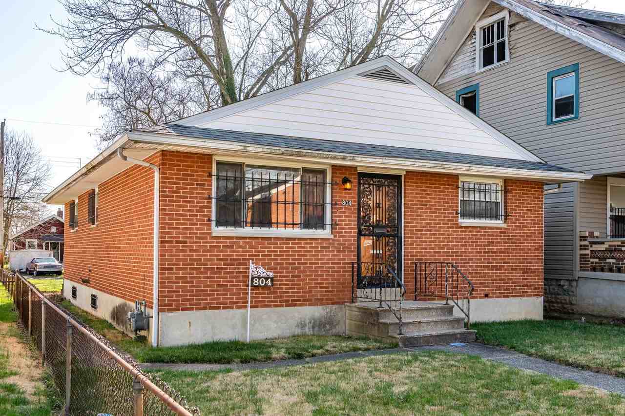 804 Huron Ave - Photo 2 of 29