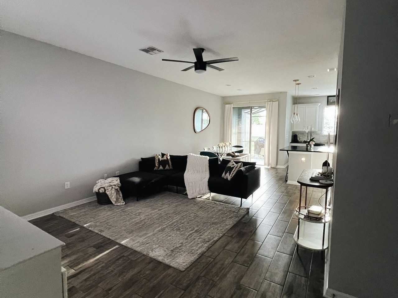 2662 White Isle Ln - Photo 5 of 27