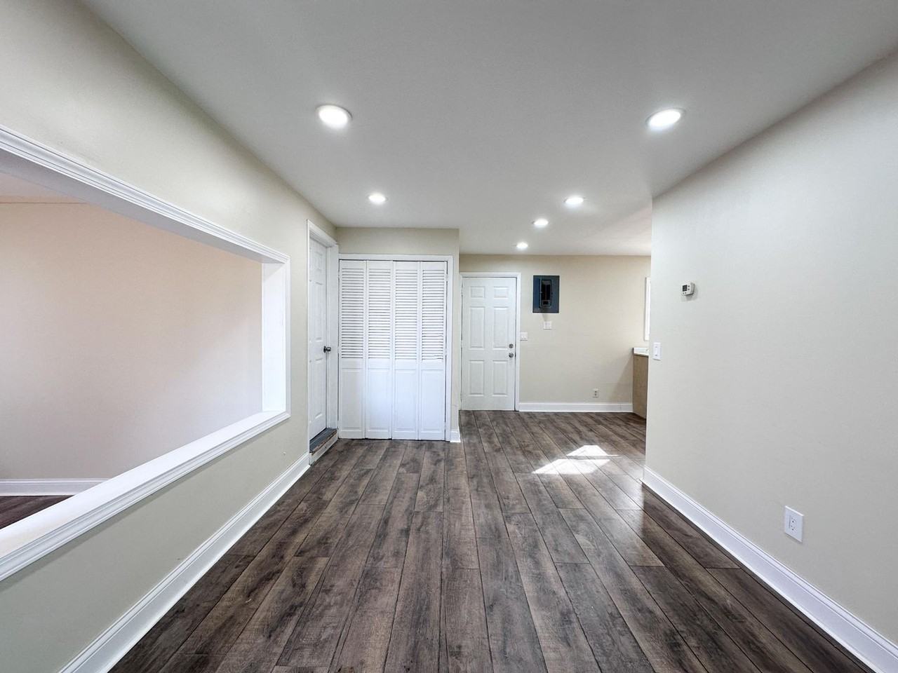 41453 Northwood St - Photo 2 of 9