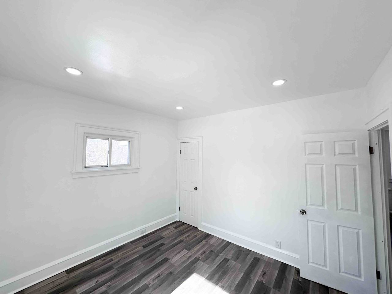 4582 Turney Rd - Photo 3 of 15