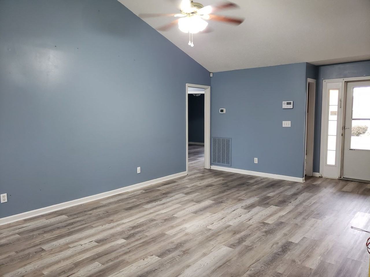 1856 Timberline Pl - Photo 5 of 16