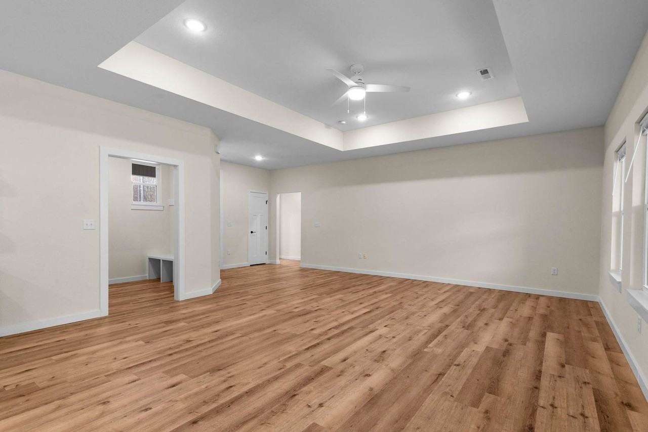 4207 E Eastmoor St - Photo 7 of 25