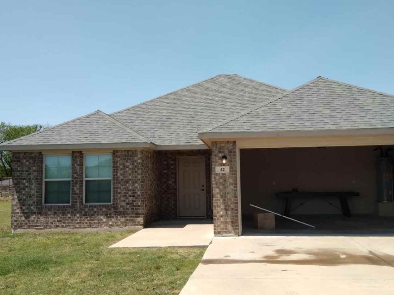 Southern Trace Dr - Photo 2 of 19