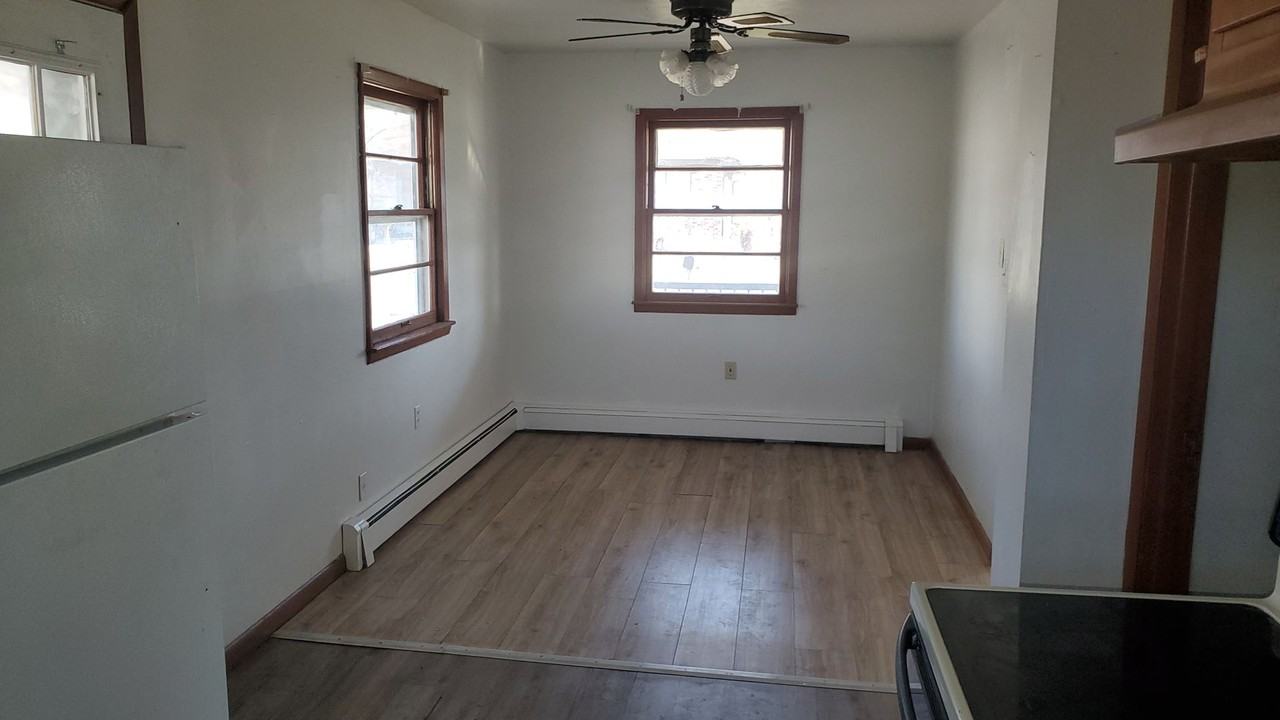 4607 Waterloo Dr - Photo 7 of 20