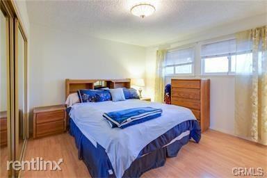23217 Evalyn Ave - Photo 3 of 10