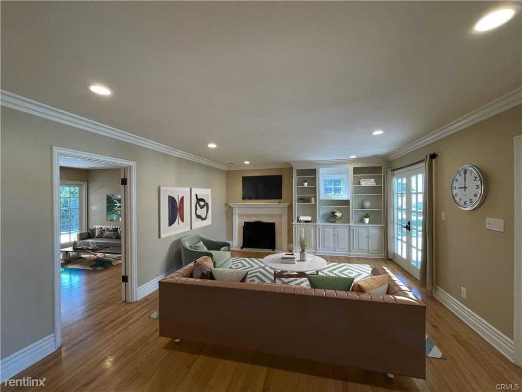 608 Via Estrada - Photo 3 of 11