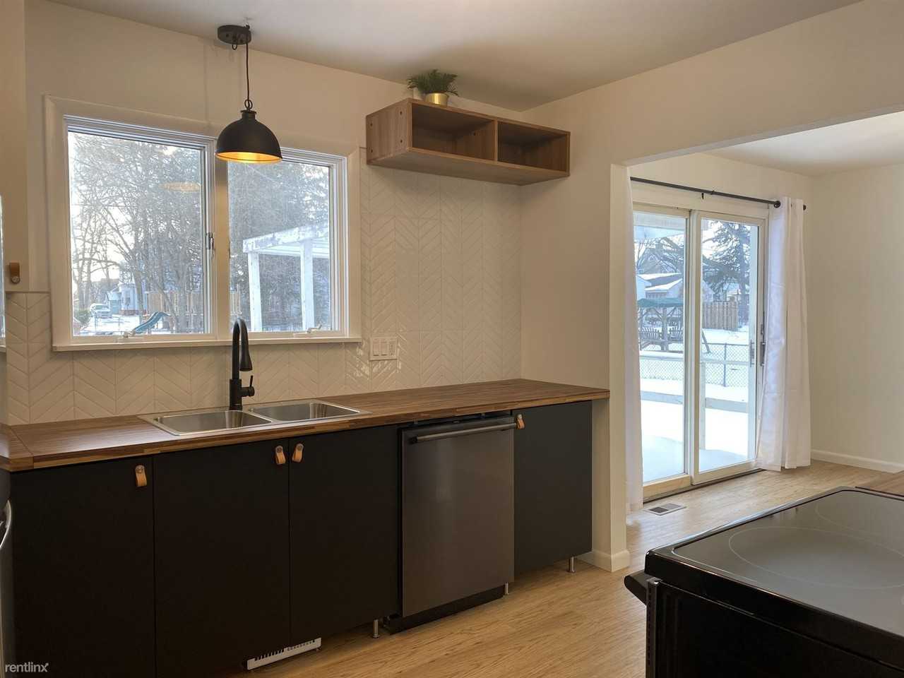 69059 Stone St - Photo 2 of 21