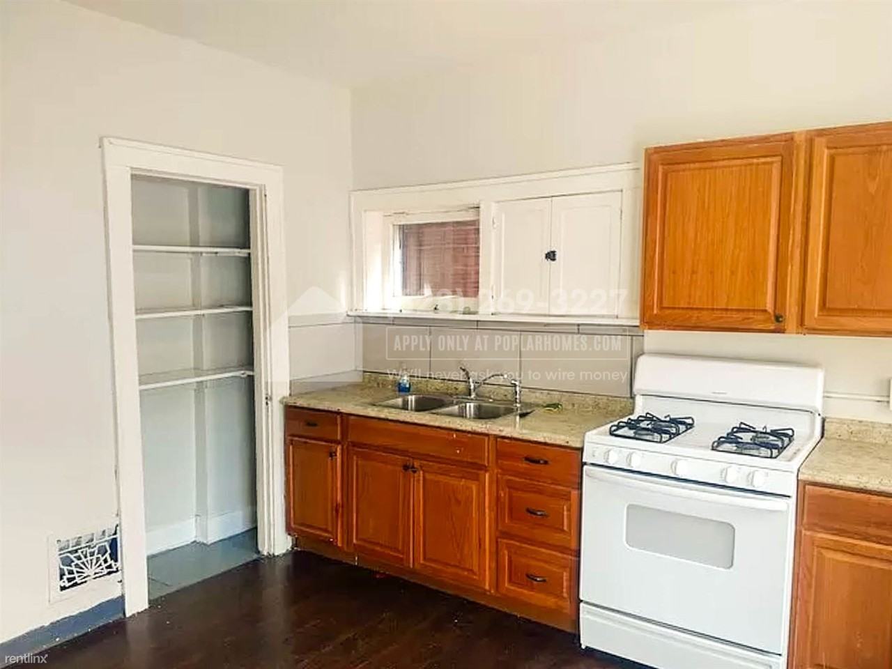 3149 Pennsylvania Ave #A - Photo 3 of 13