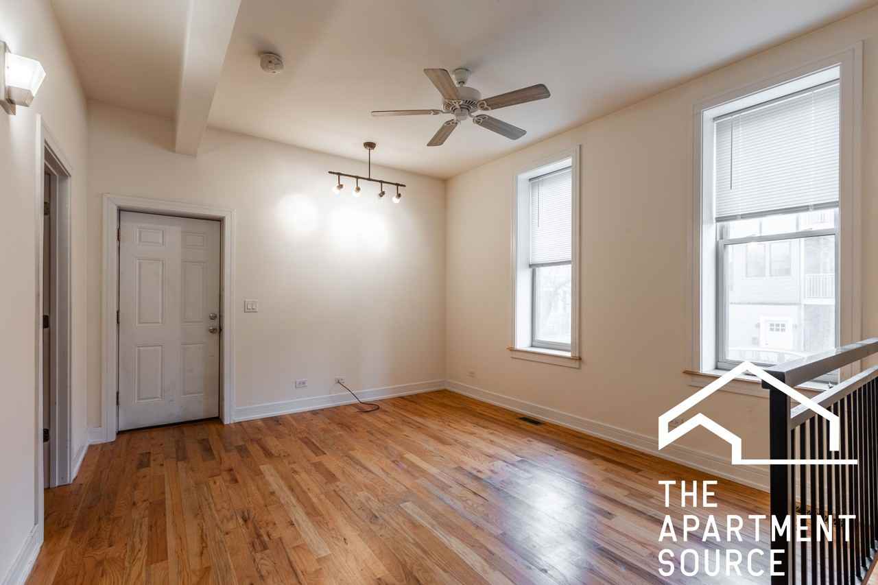 2835 N Damen Ave #1R - Photo 2 of 16