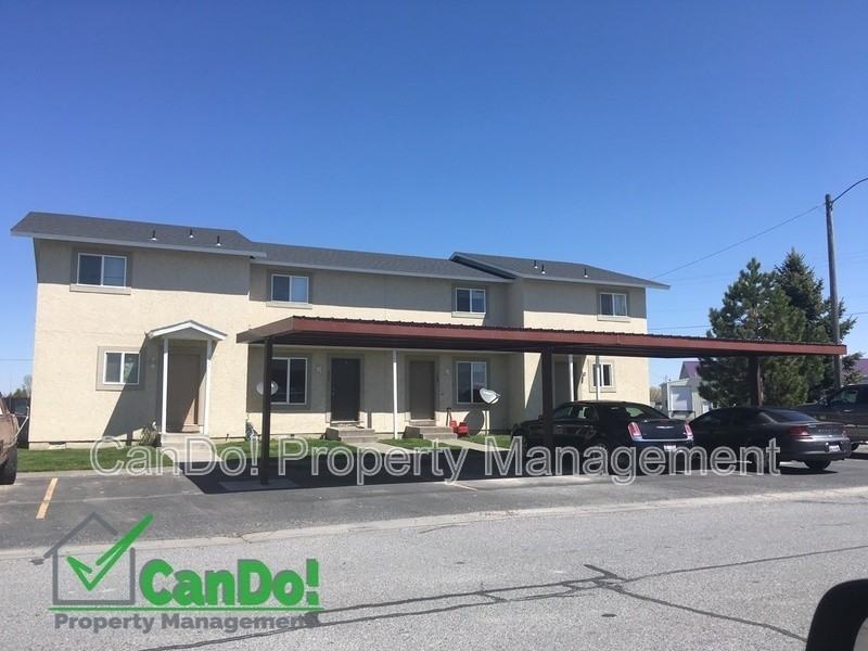 209 Carol Dr - Photo 2 of 15