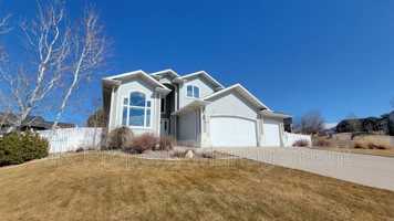 featured image of 1005 34th Ave Ne