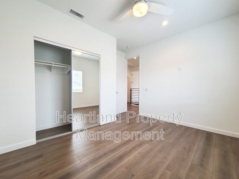 4115 Clairemont Mesa Blvd - Photo 7 of 12
