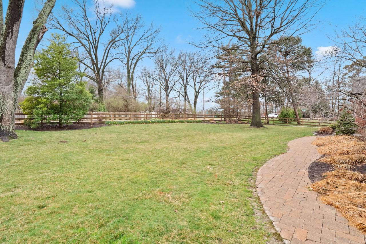 1 Valley View Pl - Photo 2 of 22